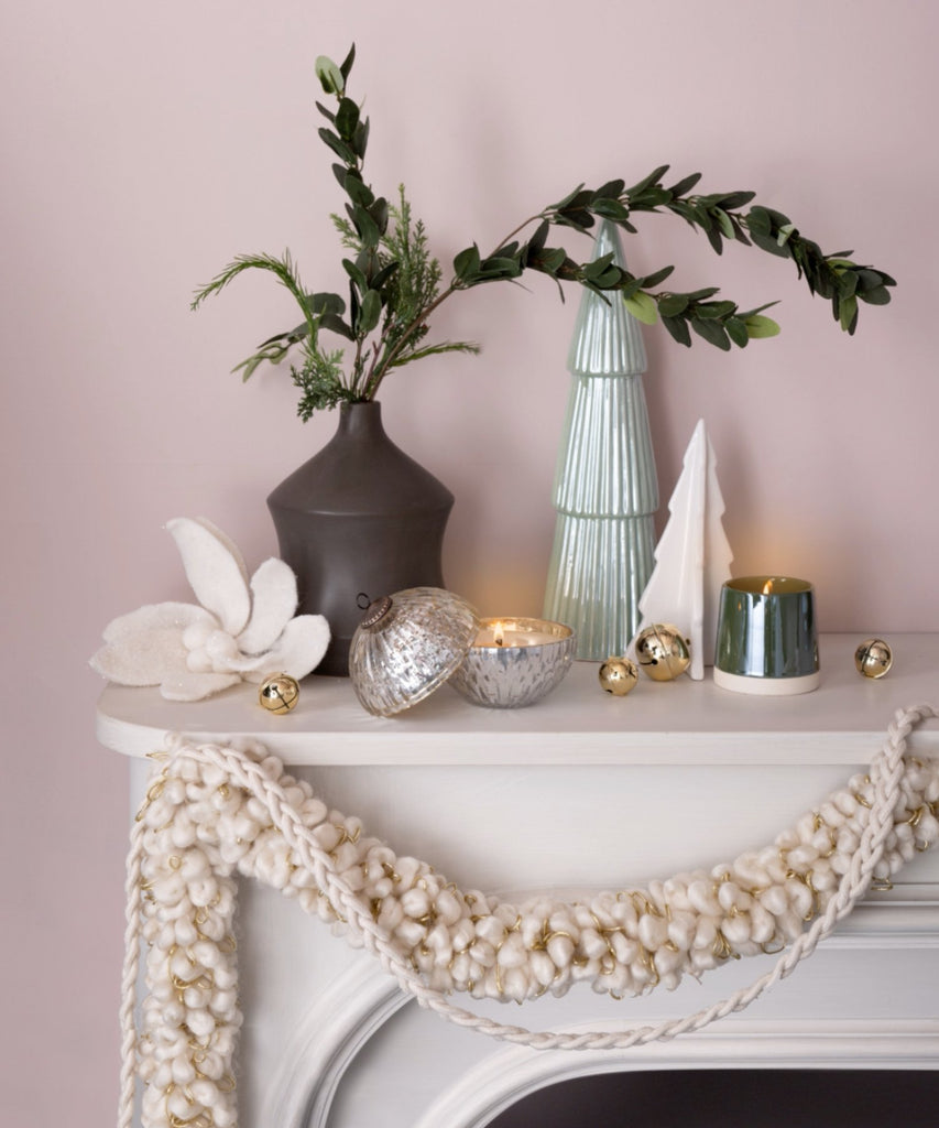 Holiday Mantel Styling Tips
