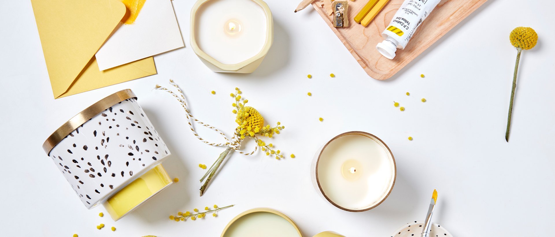 Golden Honeysuckle | Illume Candles
