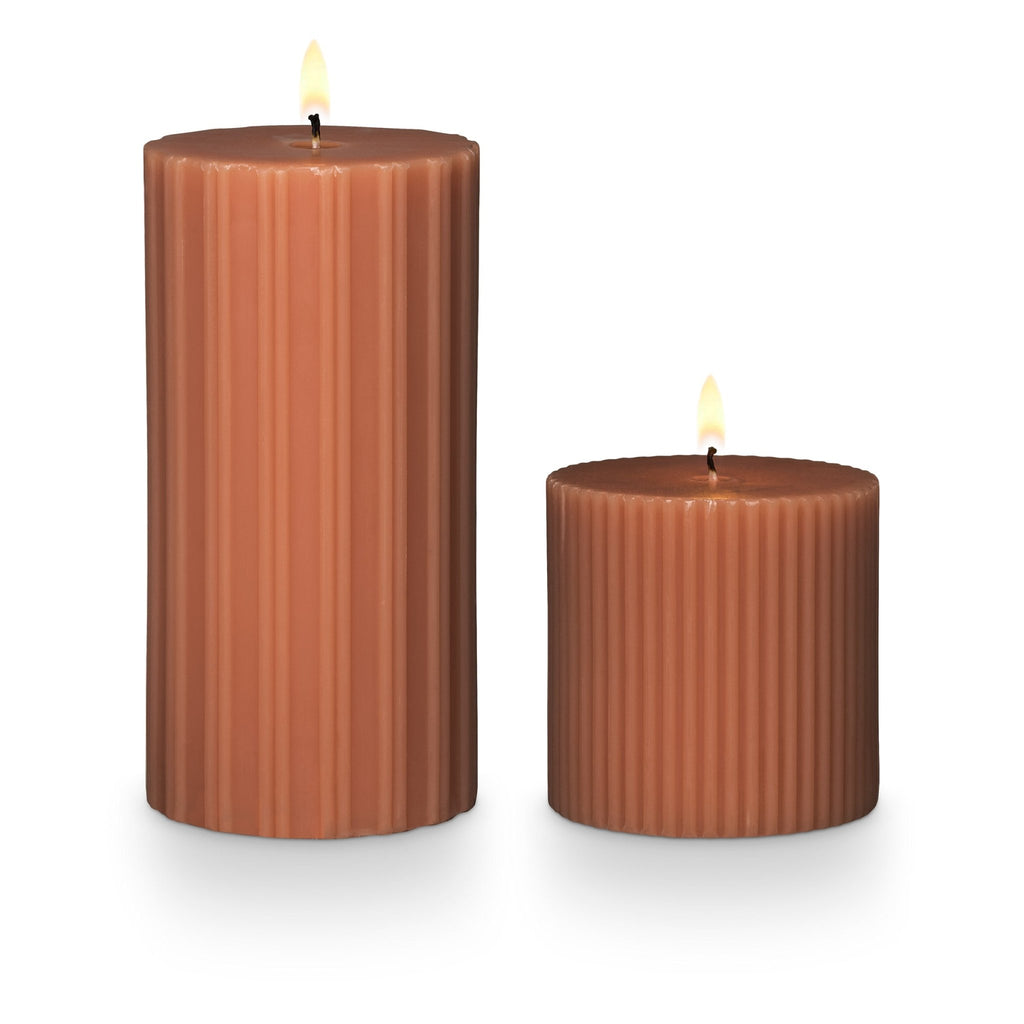 Terra Tabac Medium Fragranced Pillar Candle - Illume Candles - 46273001000