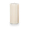 Winter White Medium Fragranced Pillar Candle - Illume Candles - 46273333000