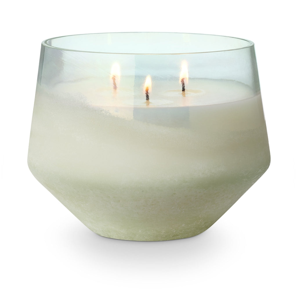 ILLUME Beautifully Done Hidden Lake Baltic Glass Blue 1 Wick Candle– Illume  Candles