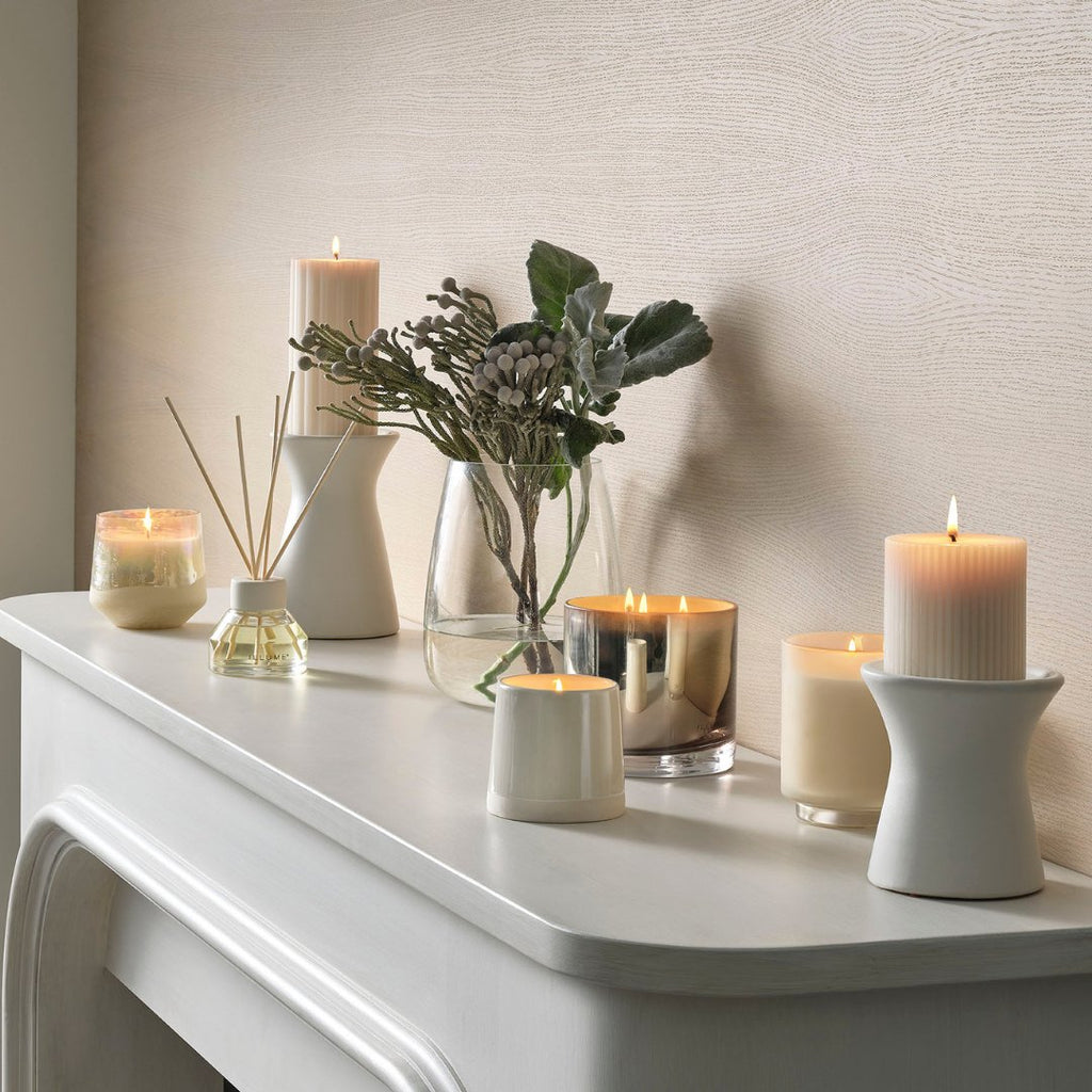 Winter White Small Fragranced Pillar Candle - Illume Candles - 46272333000